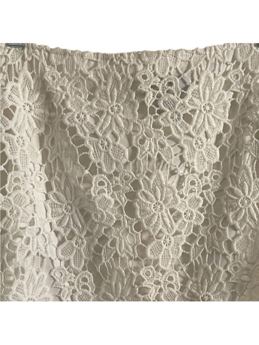 Liz Claiborne
Liz Claiborne Career Floral Lace
Pencil Skirt Size 4 - Picture 8 of 8